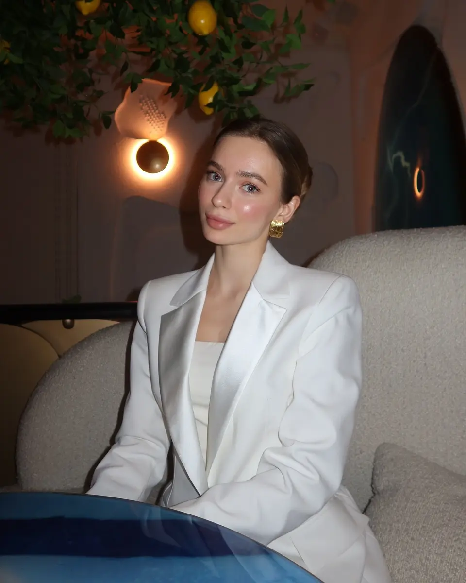 Афира эскорт в городе Москва