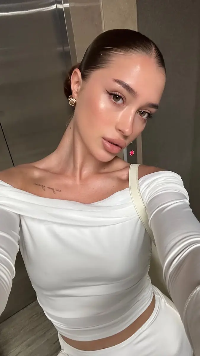 Favona эскорт в городе Москва