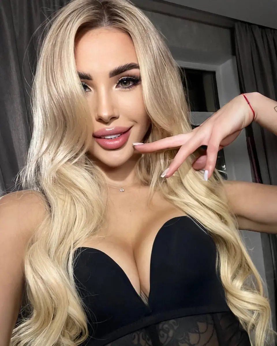 Ирисса эскорт в городе Москва