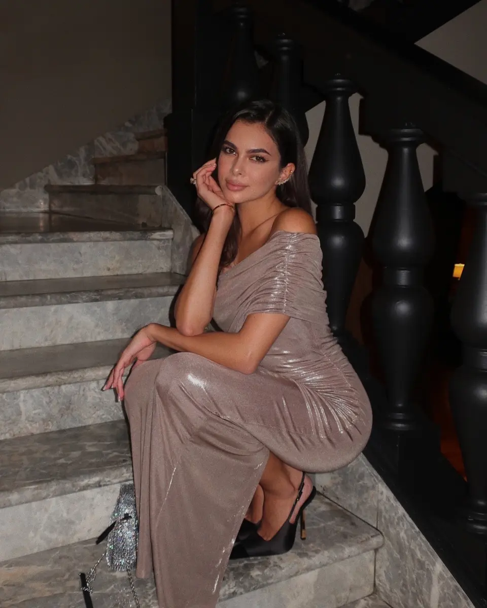 Нанди эскорт в городе Москва