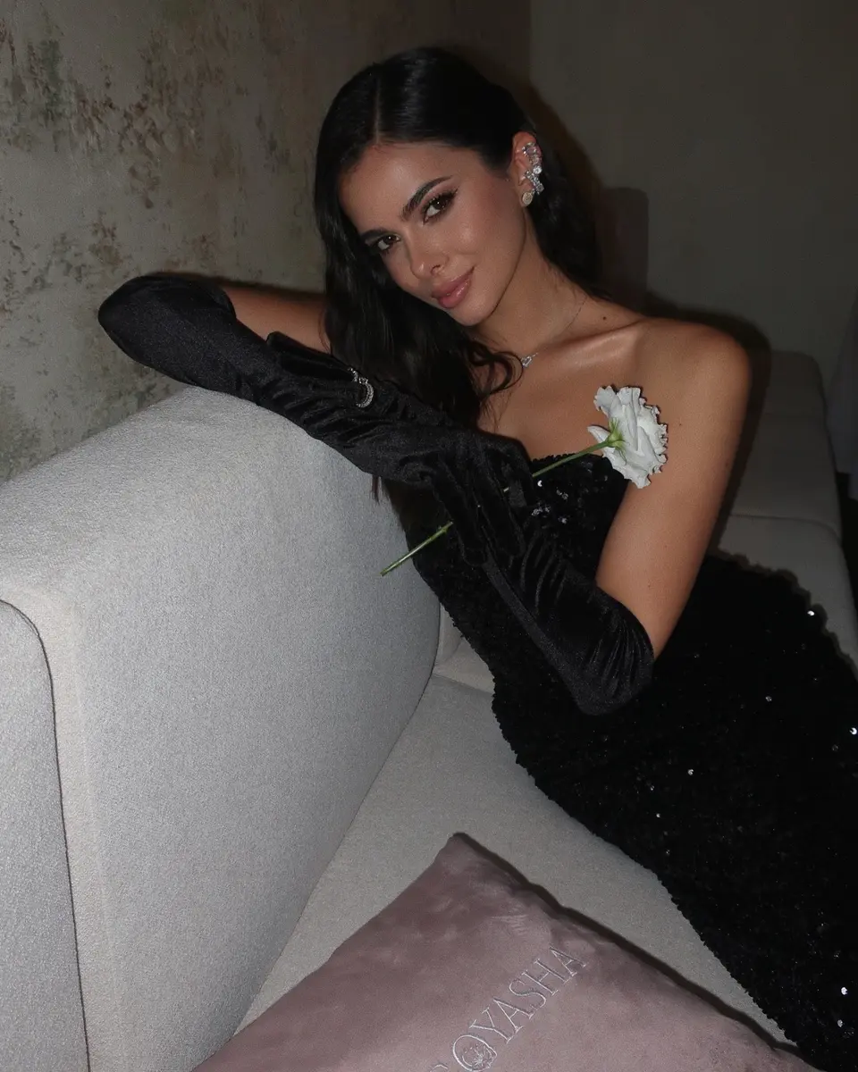 Нанди эскорт в городе Москва