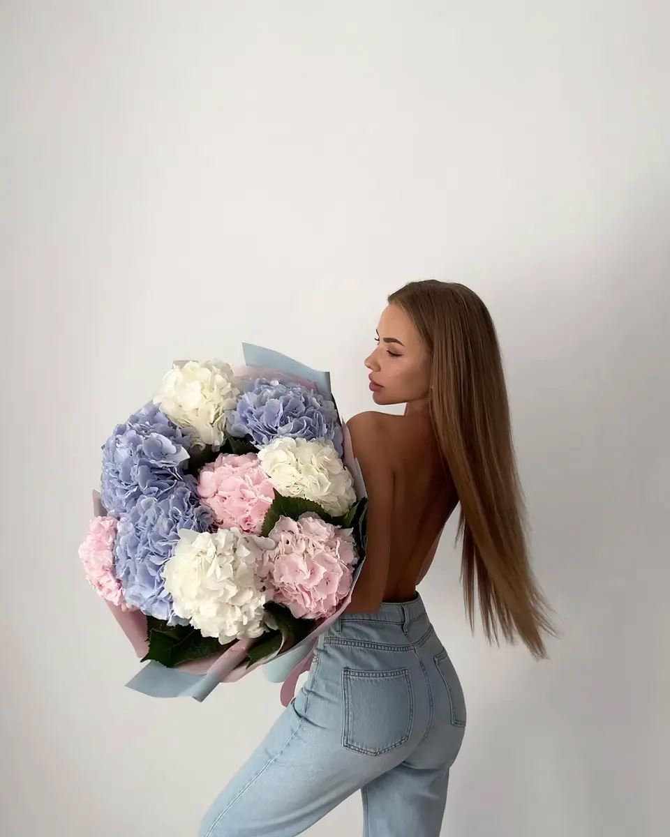 Онисс эскорт в городе Москва