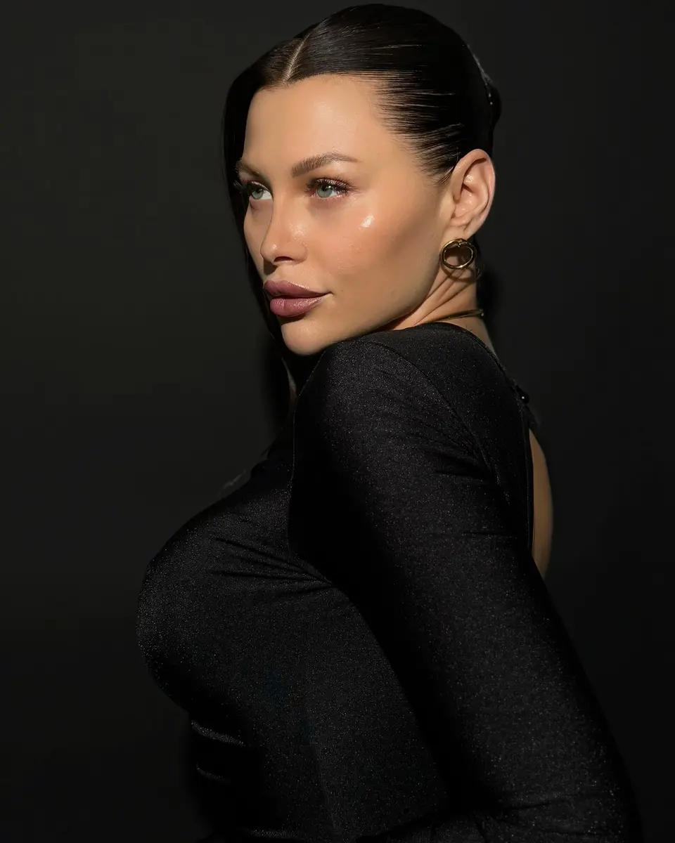 Рика эскорт в городе Москва